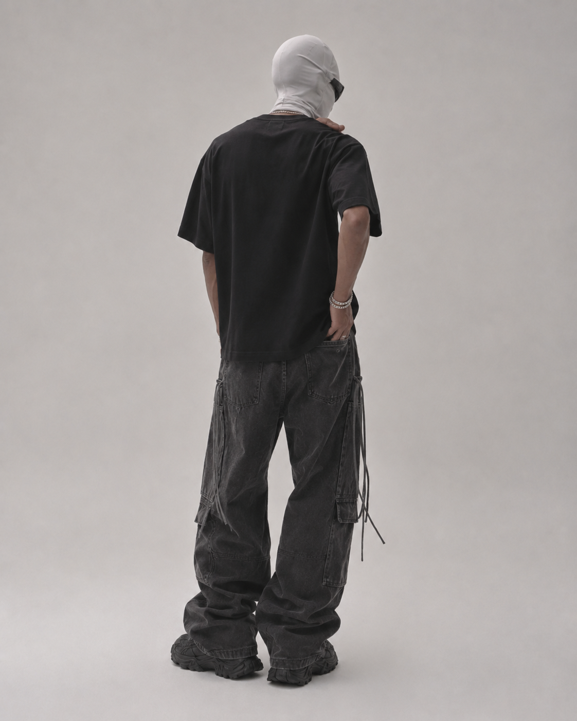 No Face Boxy Tee
